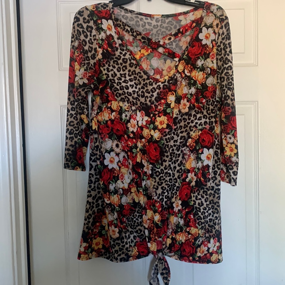 3/4 sleeve stretch knit top